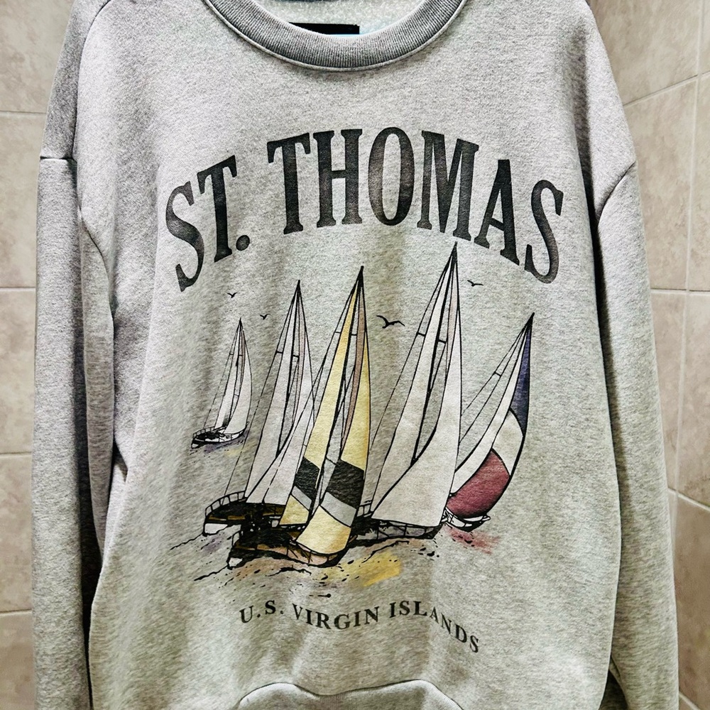 Hollister Gray Nautical Crewneck Sweater men’s large